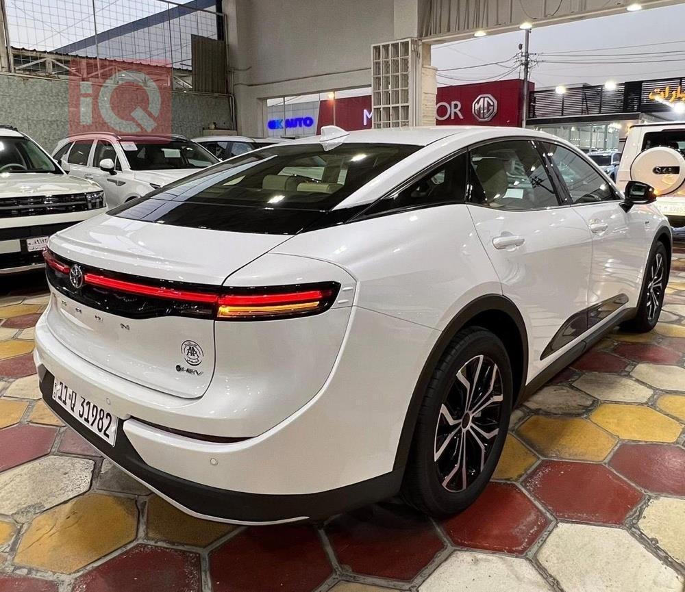 تۆیۆتا کراون